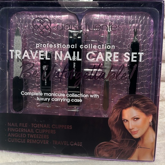 Other - DAISY FUENTES Travel Nail Care Set in Luxury Carrying Case.